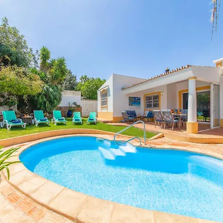 Charming With Private Pool Villa Guia (Faro)